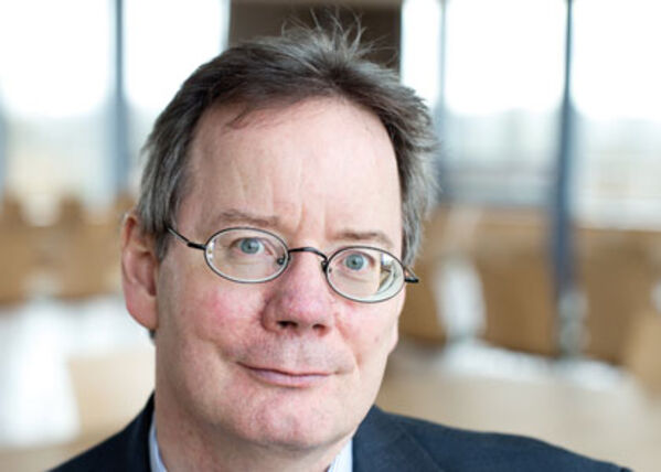 gls-bank-nachhaltigkeitsbericht-2023-branchenkoordination-soziales-gesundheit-uwe-knauer Uwe Knauer, Branchenkoordinator Soziales & Gesundheit
