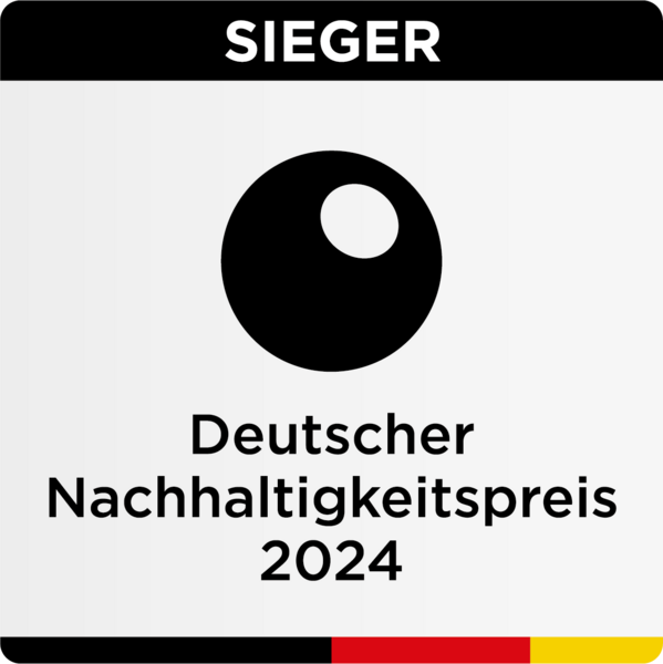 Logo für den Deutschen Nachhaltigkeitspreis 2024 mit Sieger an der Spitze.
